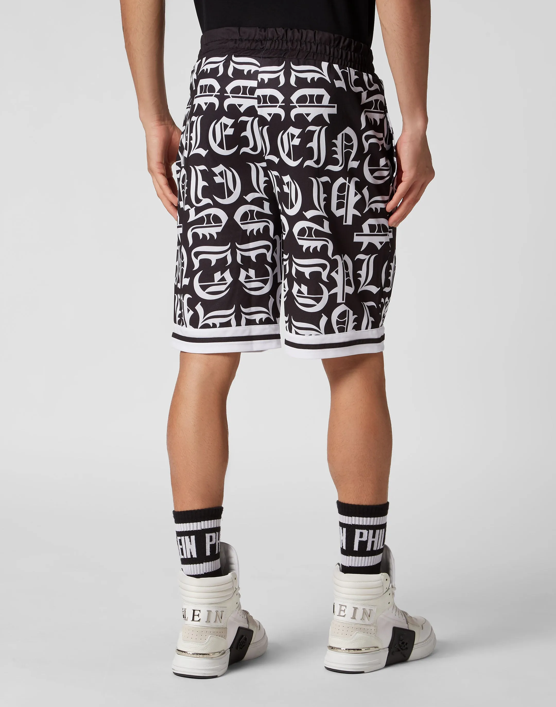 Basket Jogging Shorts Gothic Plein