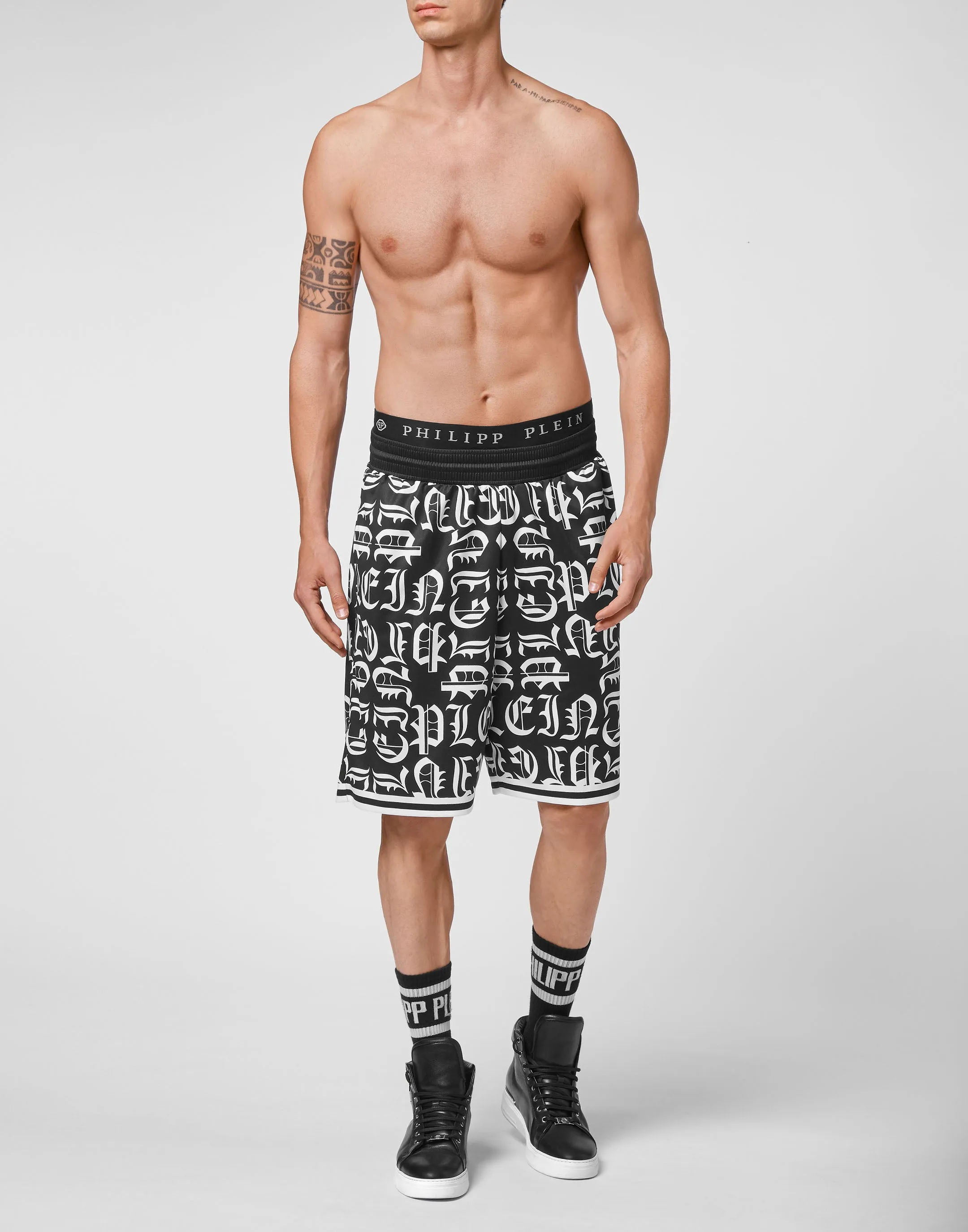 Basket Jogging Shorts Gothic Plein