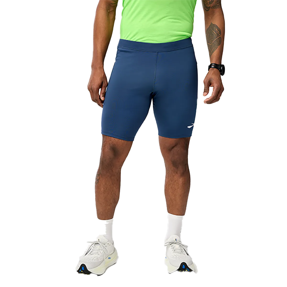 Brooks Source 9" Short