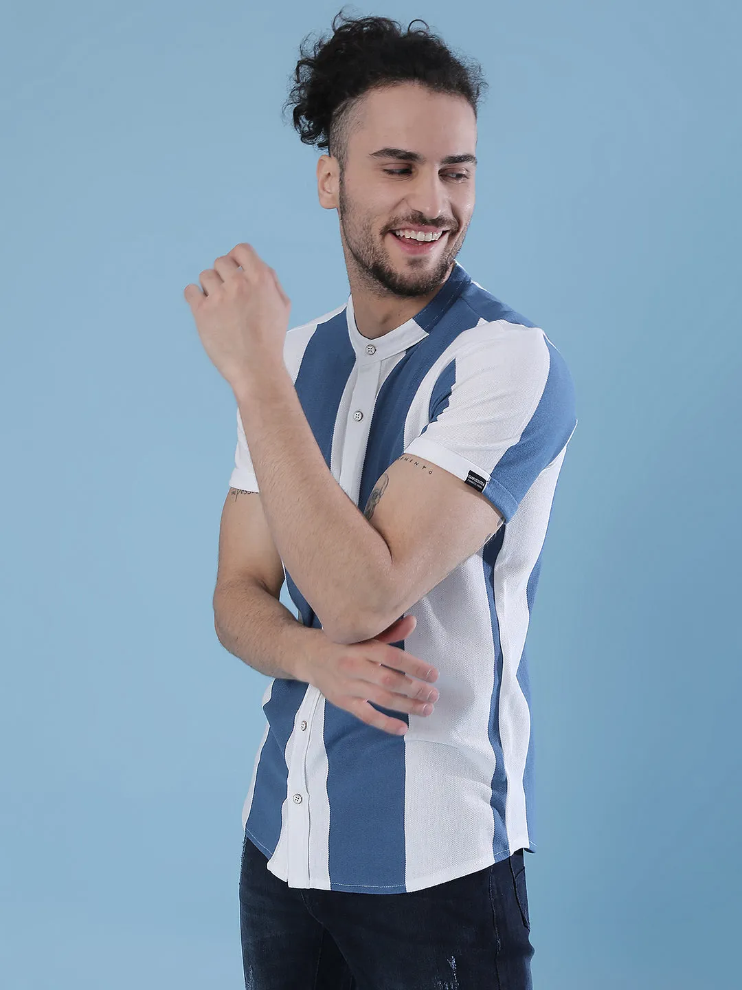 Campus Sutra Men Striped Casual Shirts