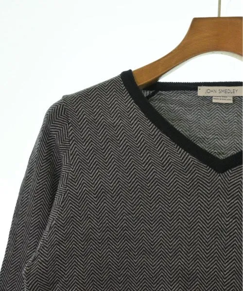 JOHN SMEDLEY Sweaters