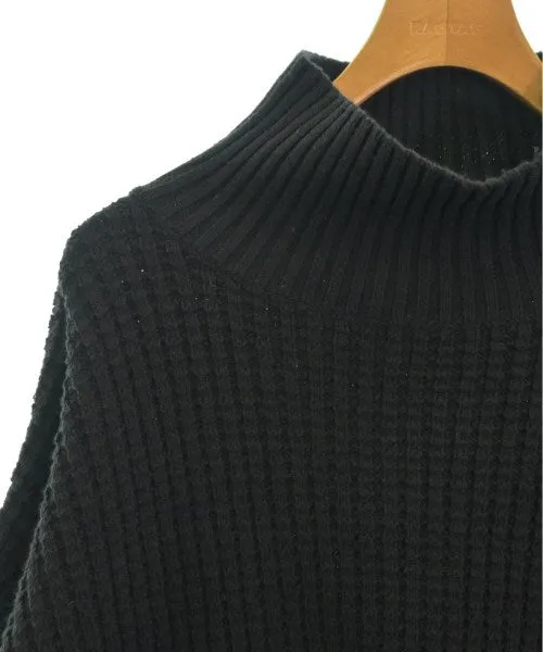 Lui's Sweaters