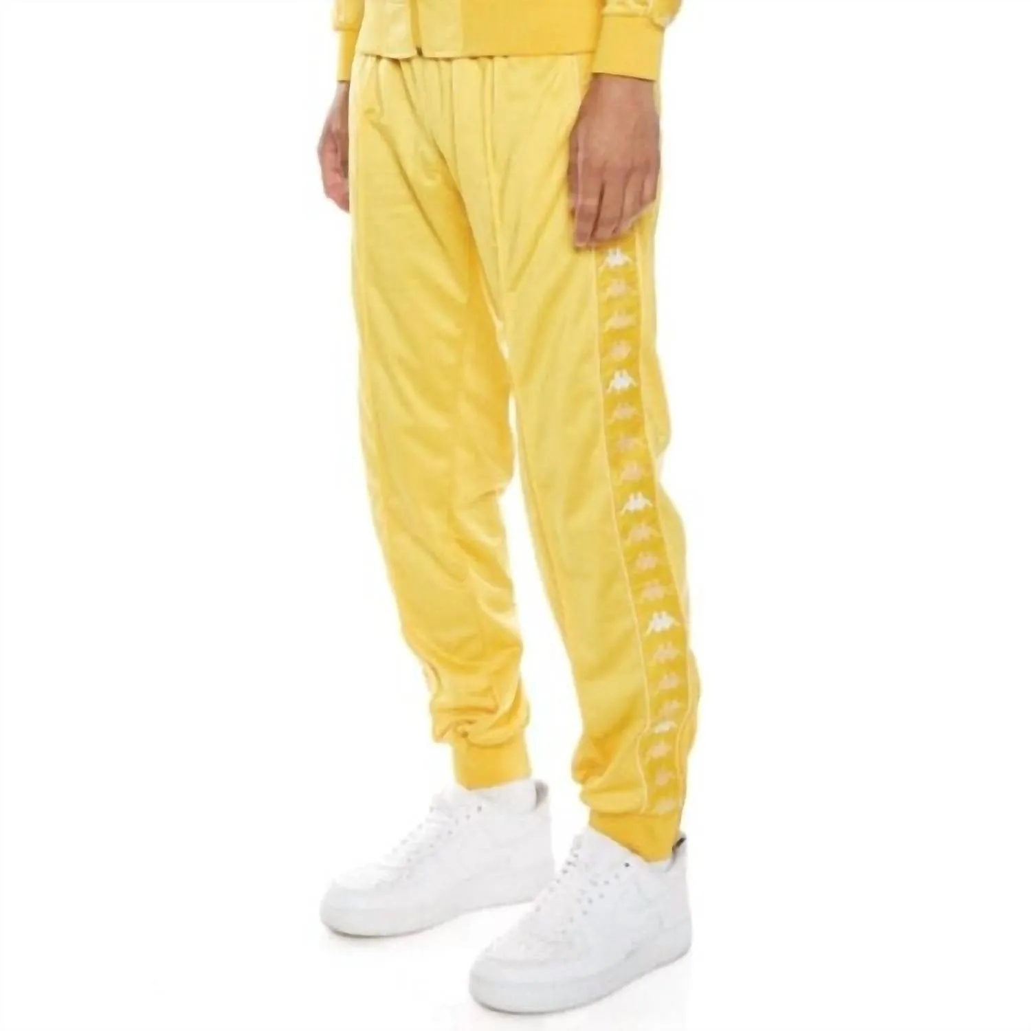 Men's 222 Banda Deky Trackpants In Yellow Vanilla