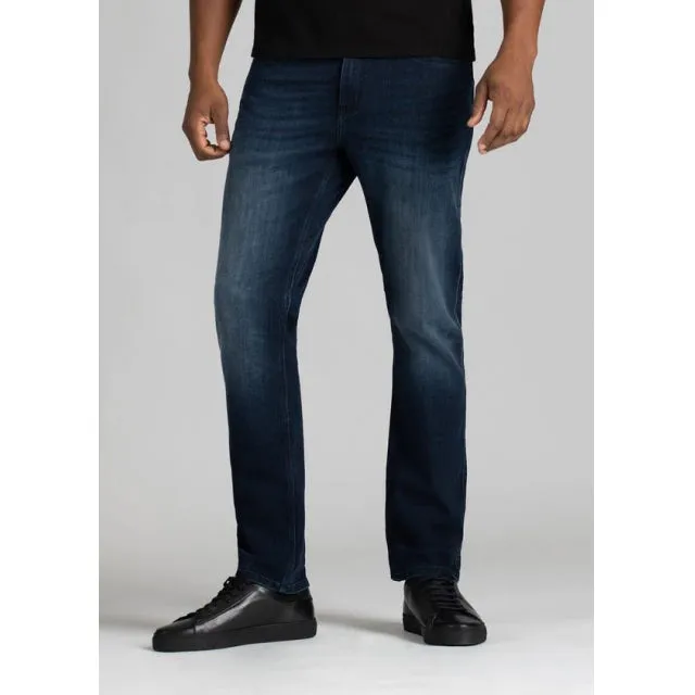 Men's Performance Denim Relaxed Taper - 32" Inseam