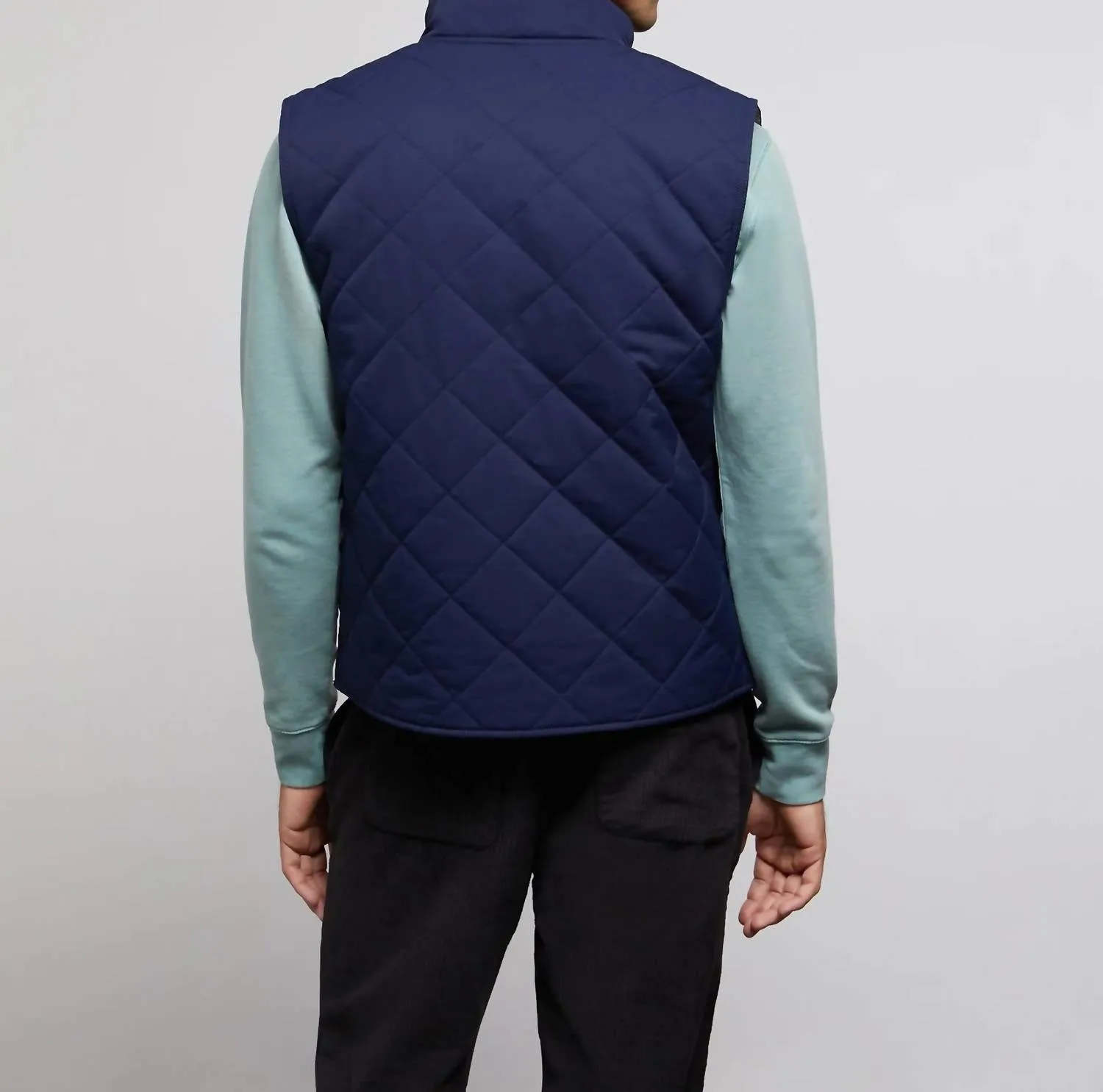 Men's Quilted Twill Vest In Deep Navy