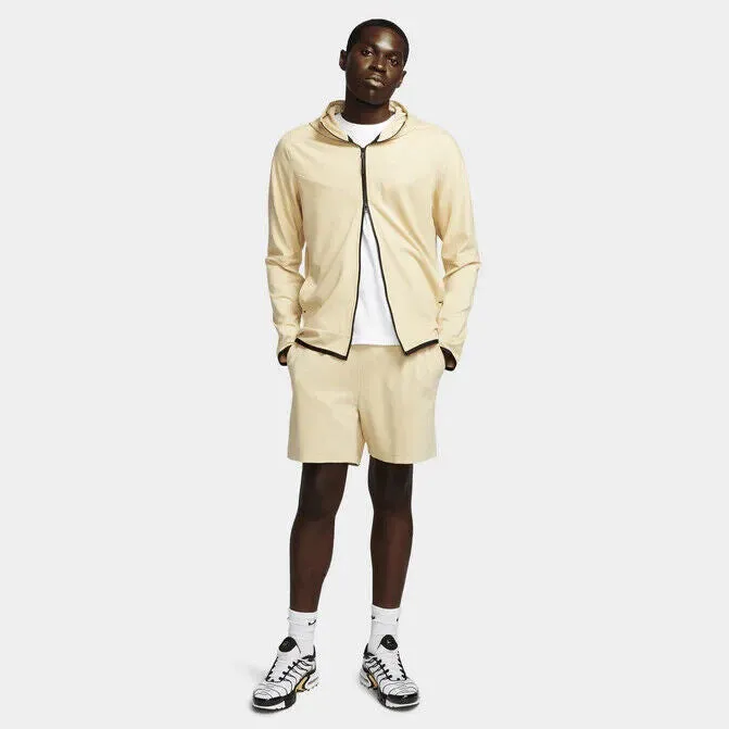 Nike Sportswear Tech DX0828-783 Shorts Men's Large Gold Drawstring Waist APP1337