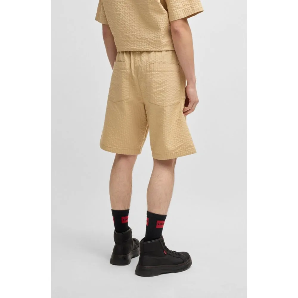 Relaxed-fit shorts in cotton seersucker