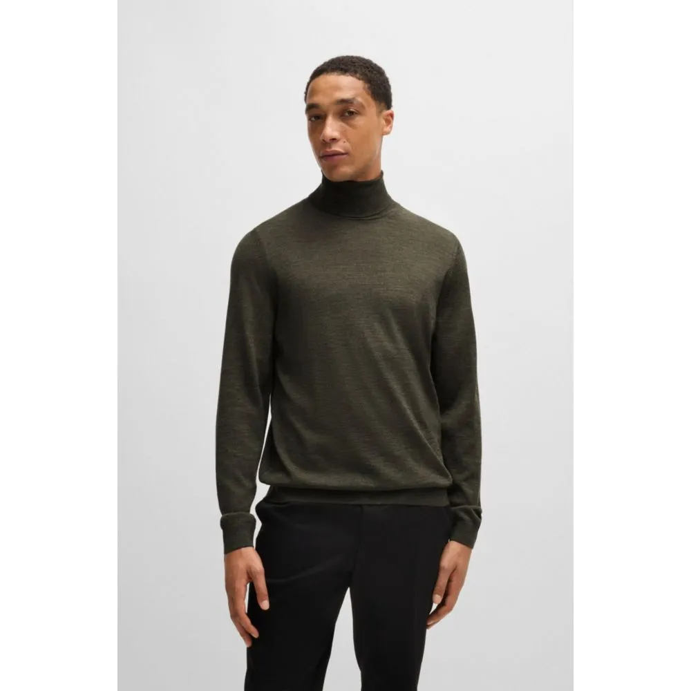 Slim-fit rollneck sweater in wool