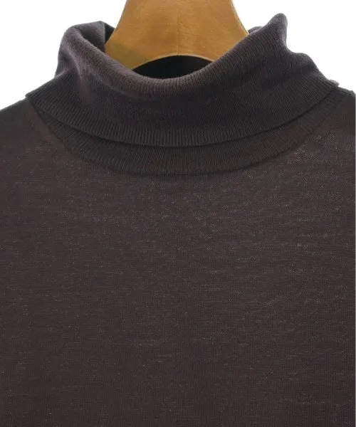 SOVEREIGN Sweaters