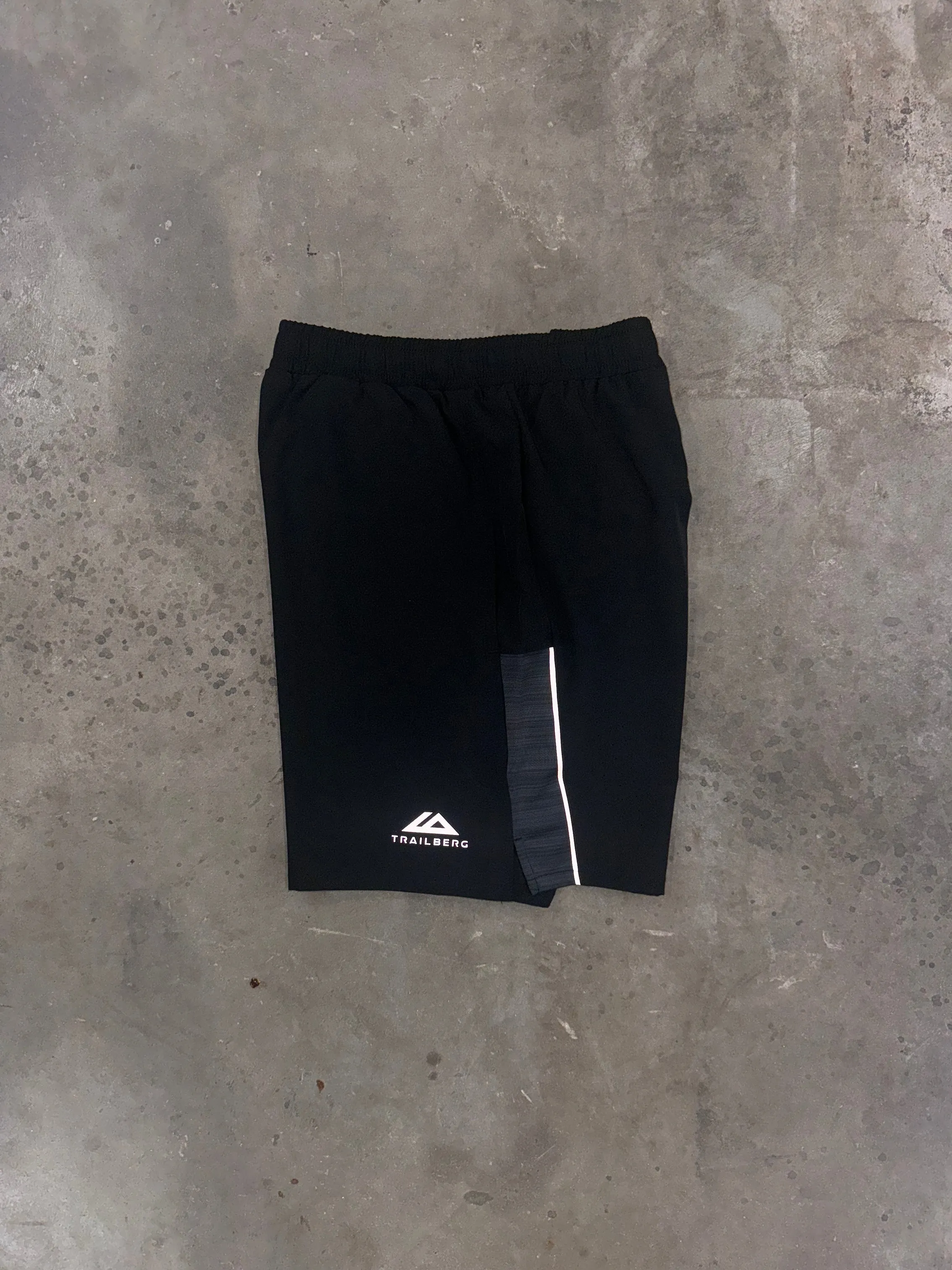 Trailberg Cloud AW24 Short - Black / Grey